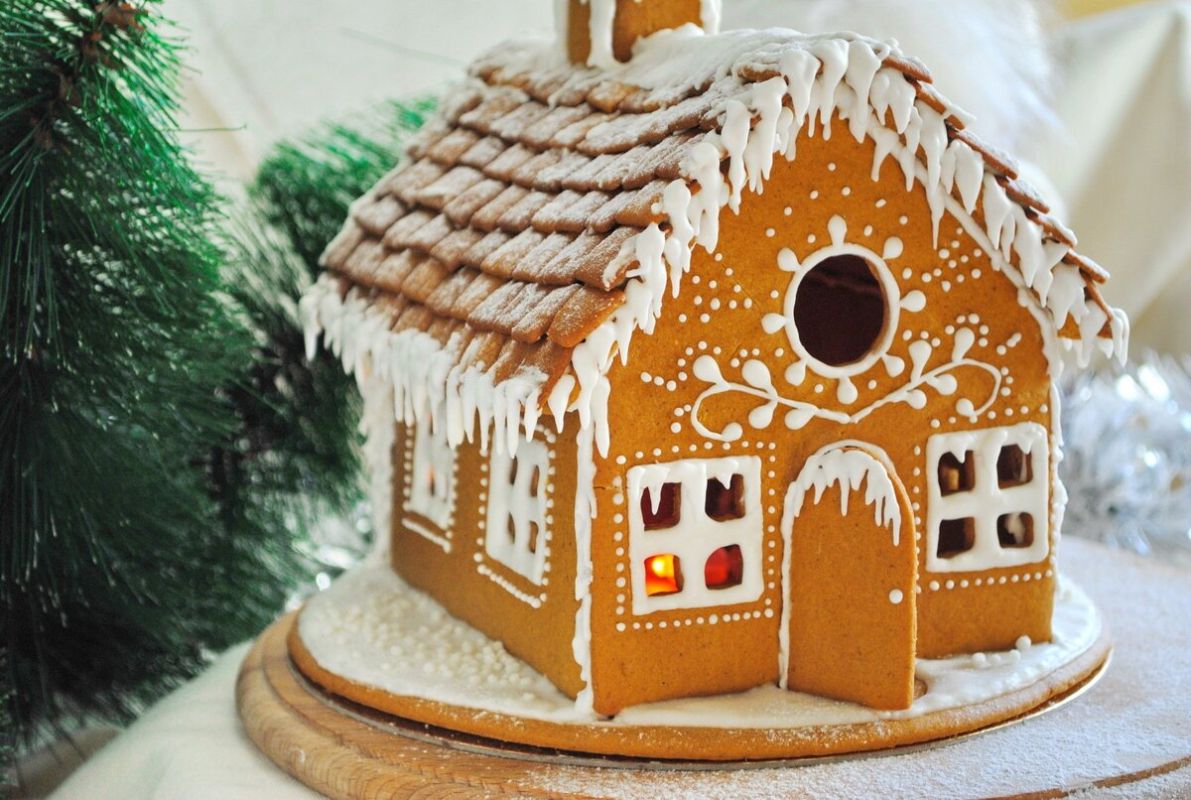Как создать невероятный пряничный домик: просто, доступно и вкусно!