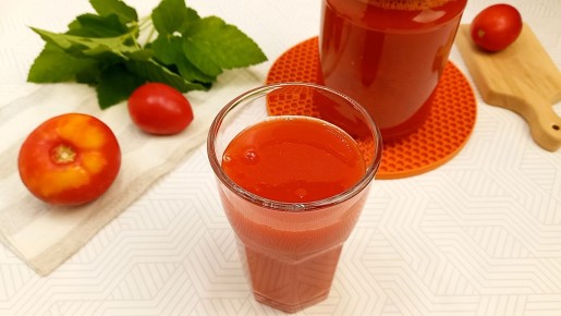 Непревзойденный томатный сок на зиму: простой способ без сложностей