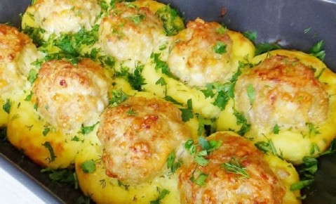 Биточки с картофельным гарниром: просто и вкусно для семейного ужина