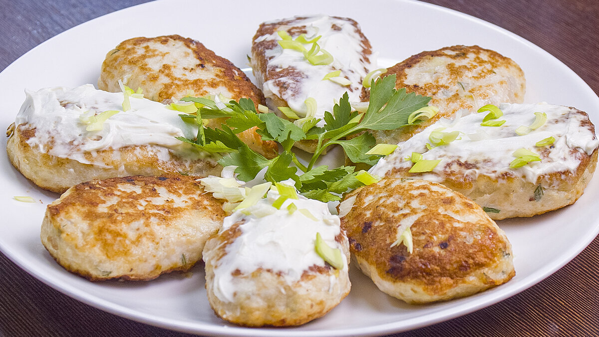 Нежные котлеты с сливочным сыром: идеальное угощение для всей семьи