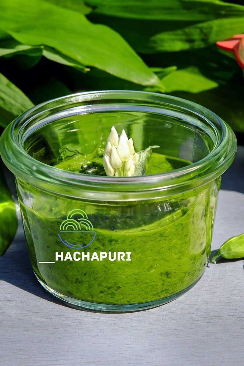 Удивительный чесночный песто: простой и оригинальный рецепт