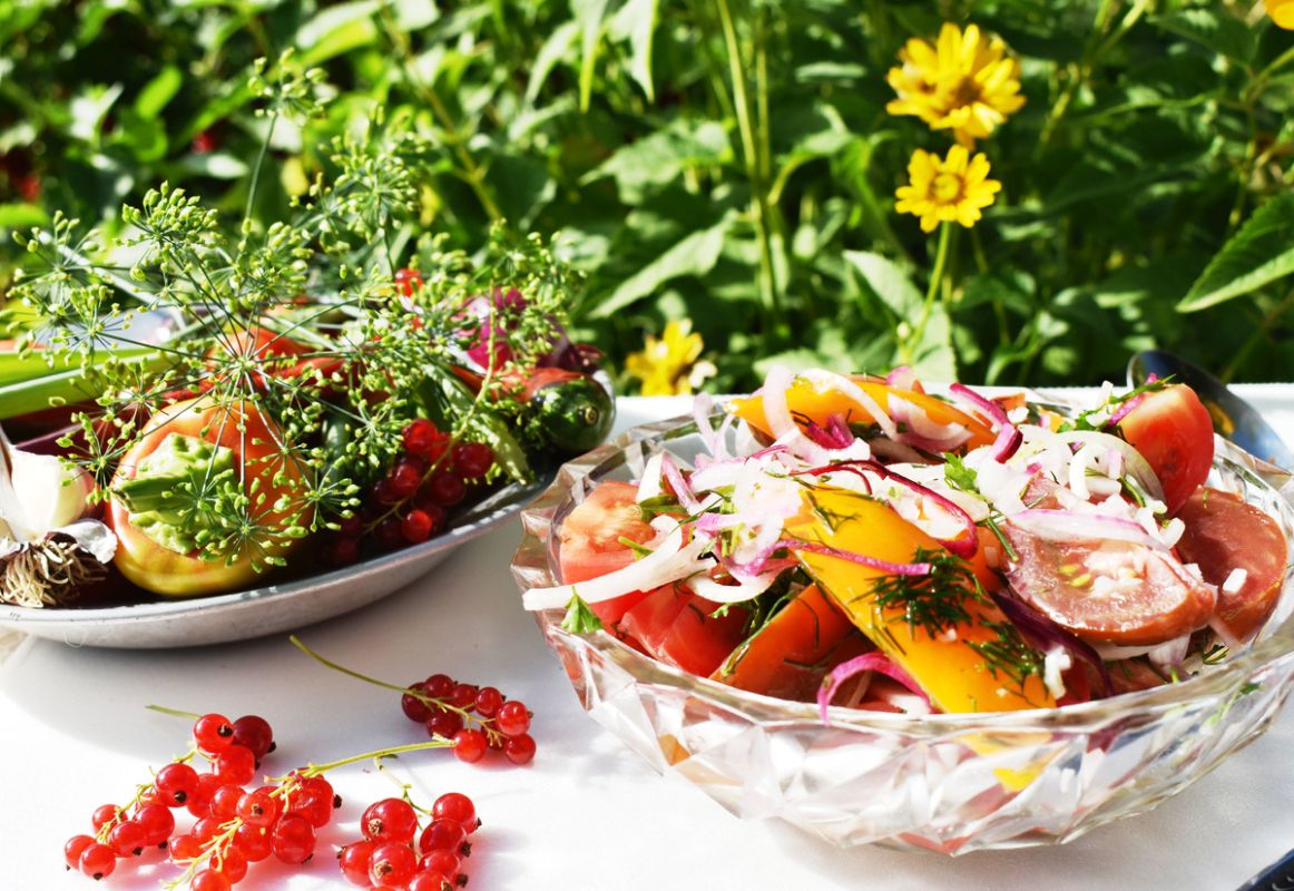 Салат идеального шашлыка: готовьте заранее и удивляйте гостей