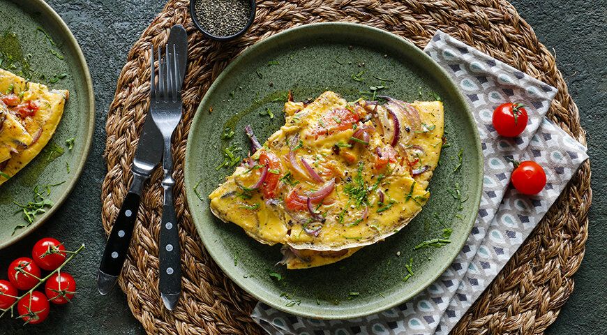 Яичница с помидорами и луком: яркое утреннее вдохновение