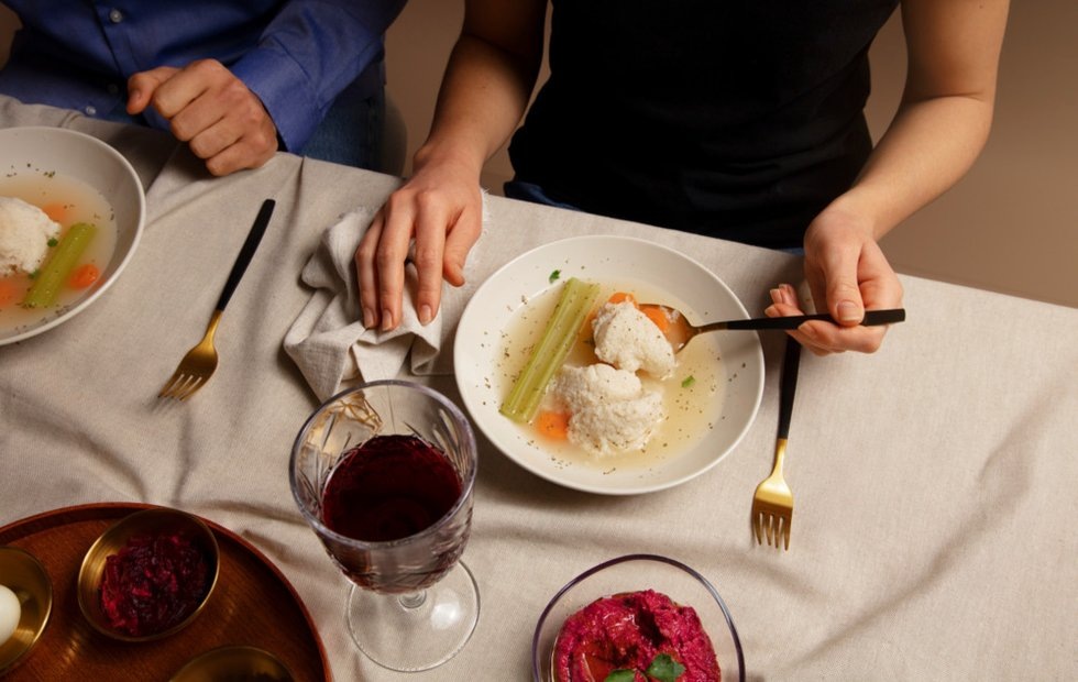 Как ранний ужин может помочь сбросить лишний вес