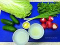 Необычная заправка: как оживить привычный овощной салат