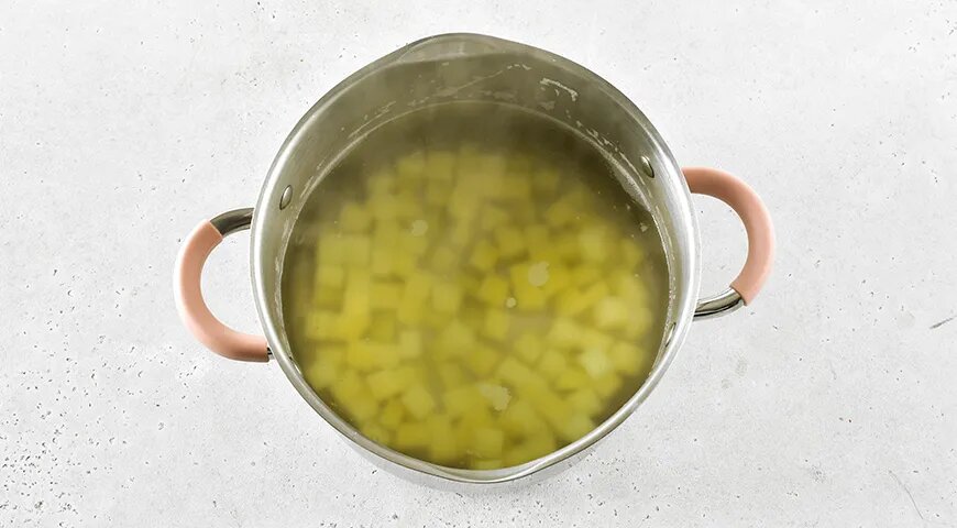 Вкусный суп с фрикадельками и клецками: простое пошаговое руководство