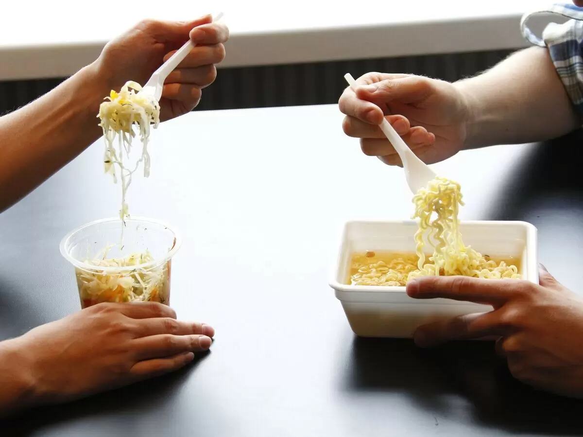 Роскачество возьмется за проверку дошираков и спортивного питания в 2026 году