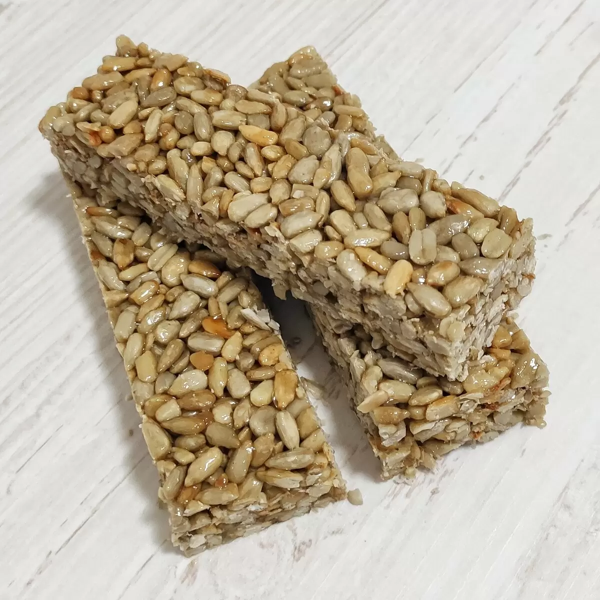 Как насладиться сладким без лишнего: Козинаки без сахара, меда и сиропов